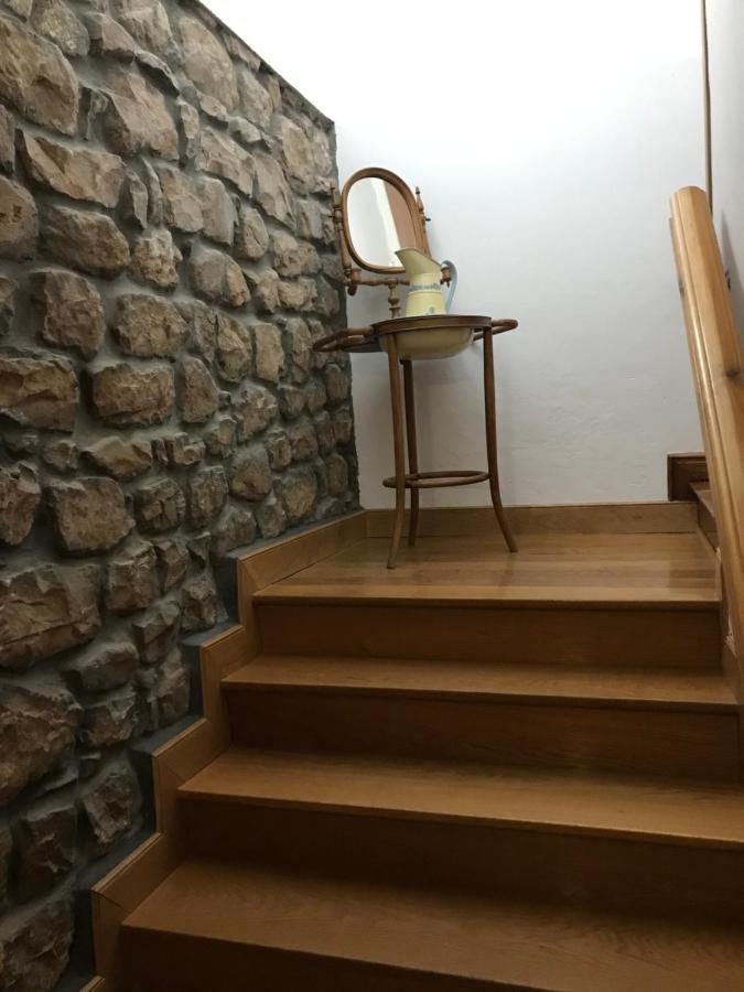 “La Casa Del Guarda” Villa Treceño Buitenkant foto