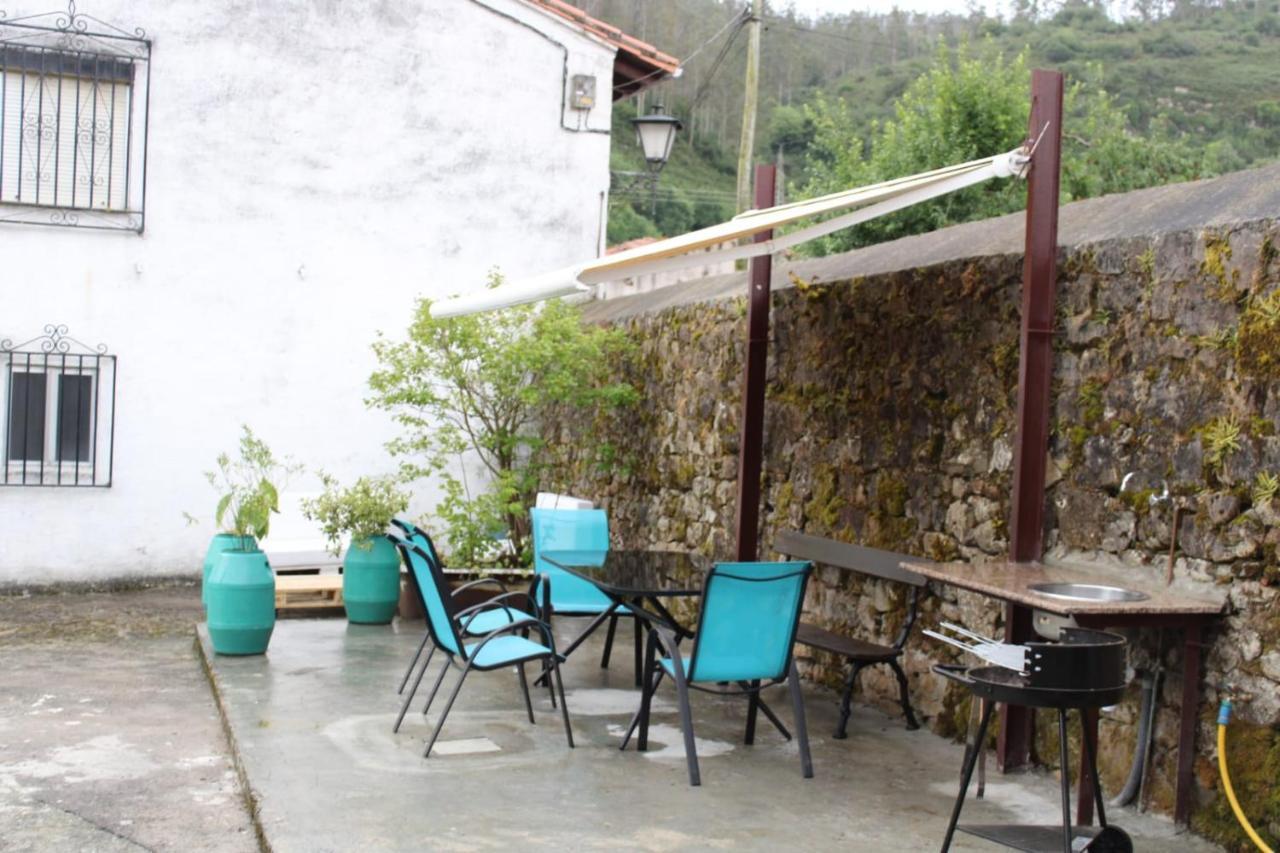 “La Casa Del Guarda” Villa Treceño Buitenkant foto