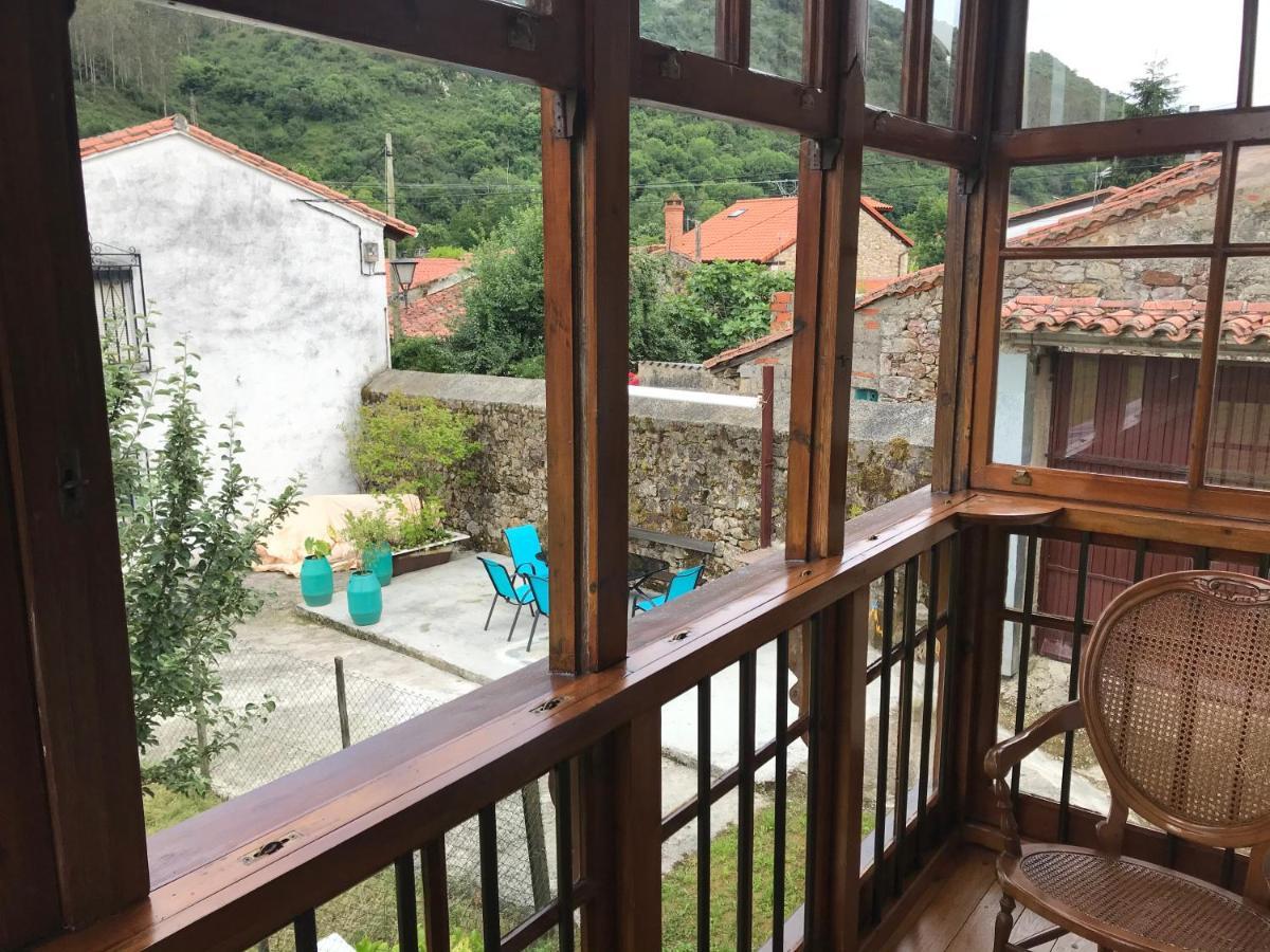 “La Casa Del Guarda” Villa Treceño Buitenkant foto