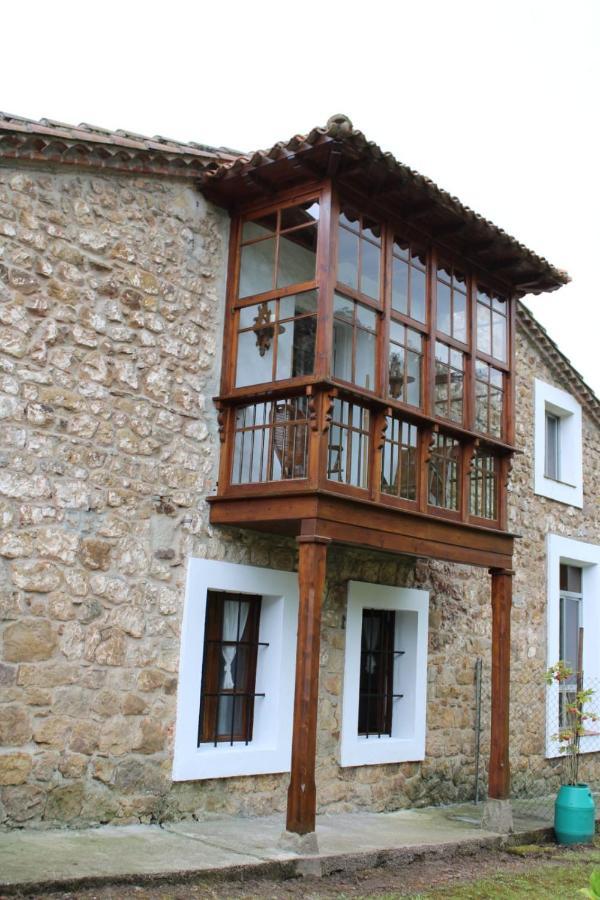 “La Casa Del Guarda” Villa Treceño Buitenkant foto