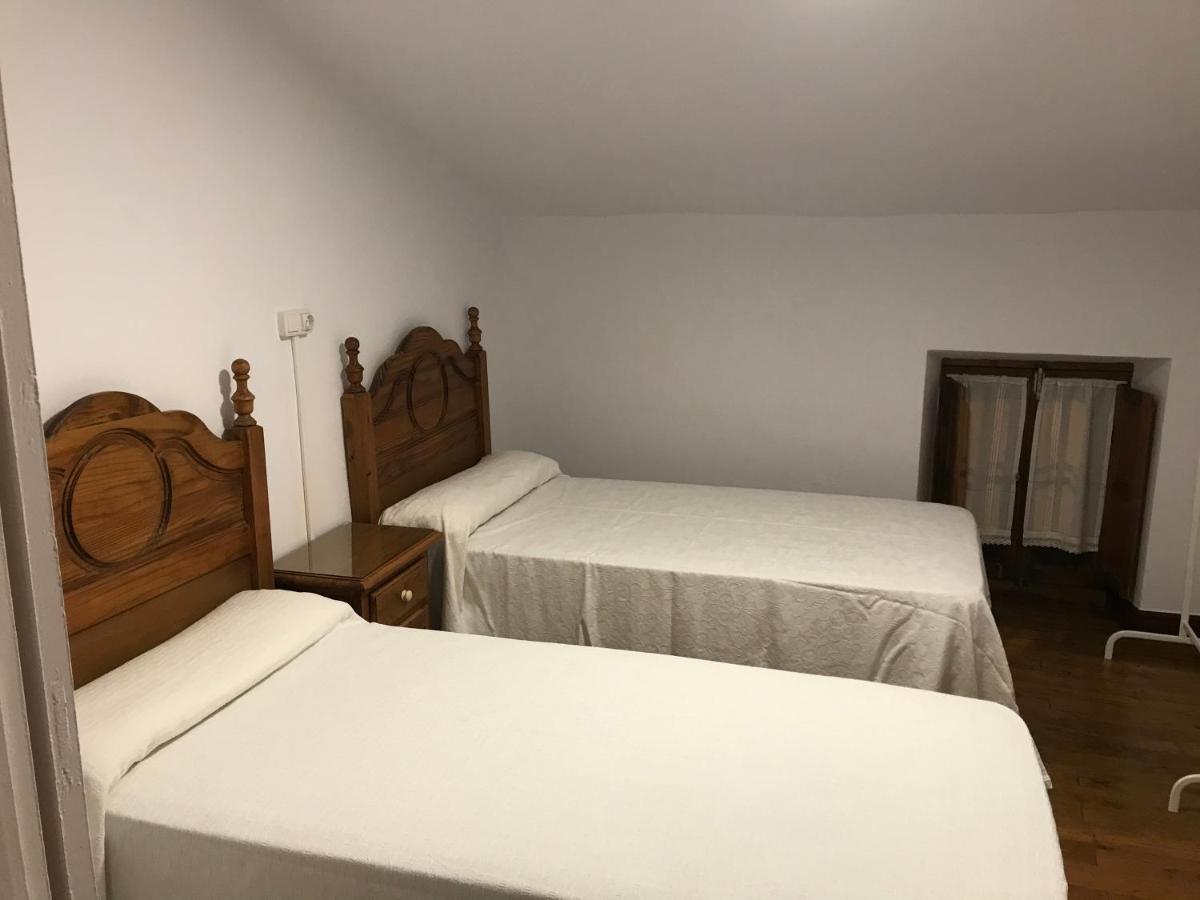 “La Casa Del Guarda” Villa Treceño Buitenkant foto